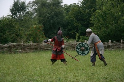 Epée contre lance